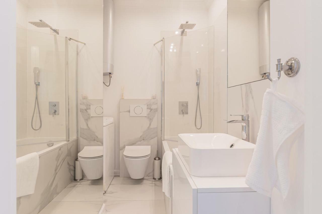 Luxury In Old Town - Free Parking Apartment Гданск Екстериор снимка